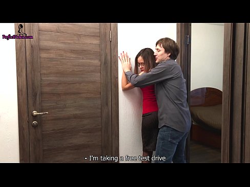 ❤️ شہوانی، شہوت انگیز ریئلٹر نے اپنا اپارٹمنٹ بیچتے ہوئے اپنی بلی کو جنسی طور پر جھٹکا دیا اور چدایا - Krempai ☑  پر ur.porn-impact.ru ❌❤